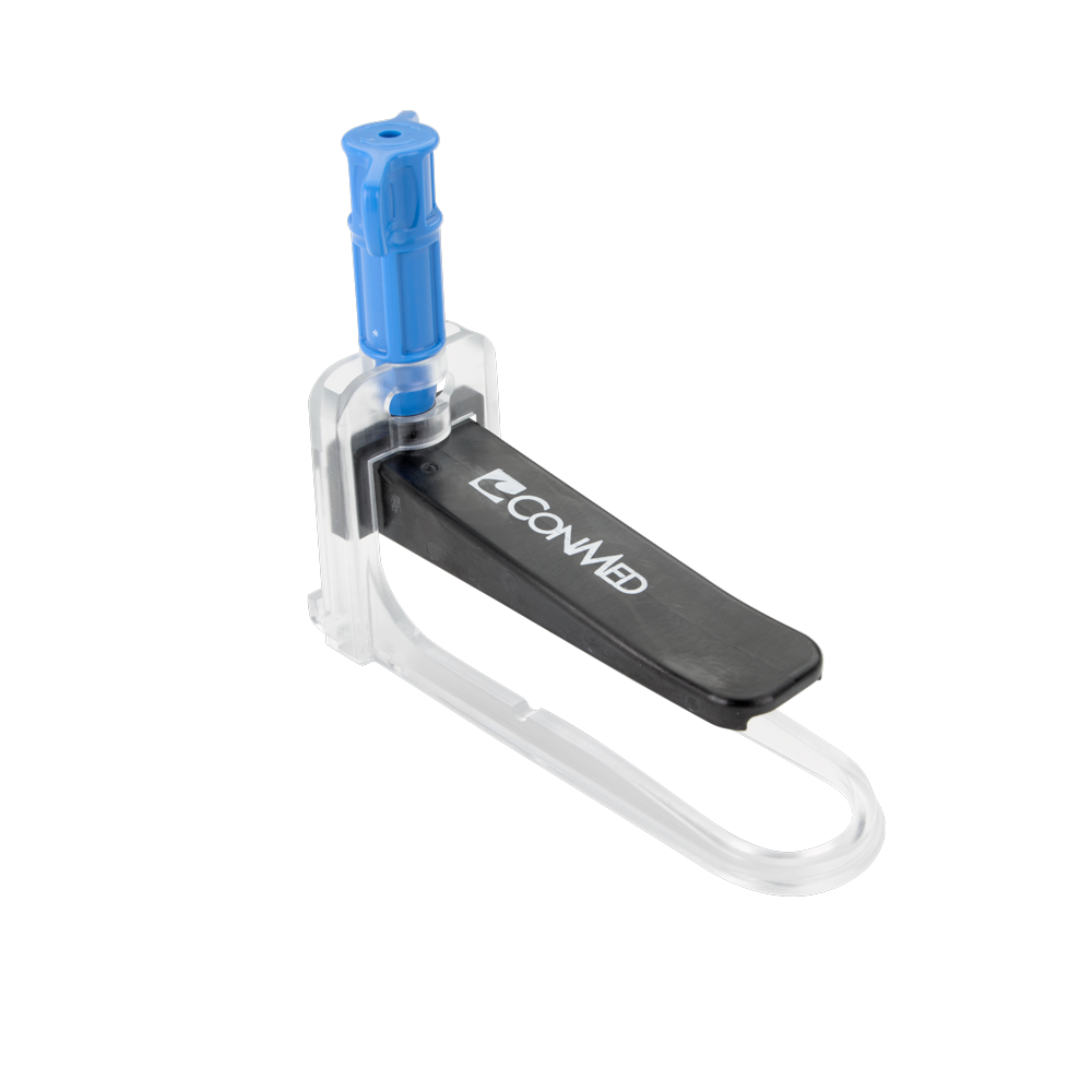 Quad Tendon Retractor in the elevated position